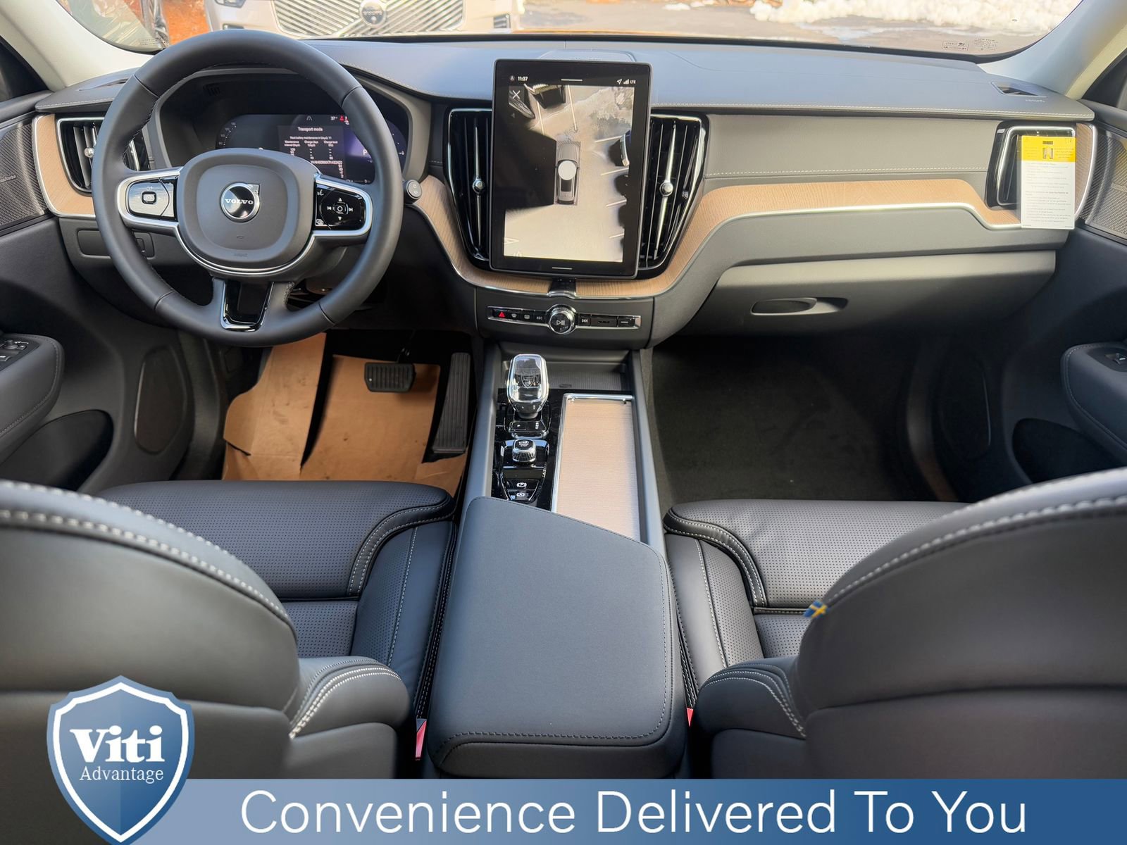 New 2026 Volvo XC60 T8 Ultra w/ Protection Package Premier AWD/4WD image 2