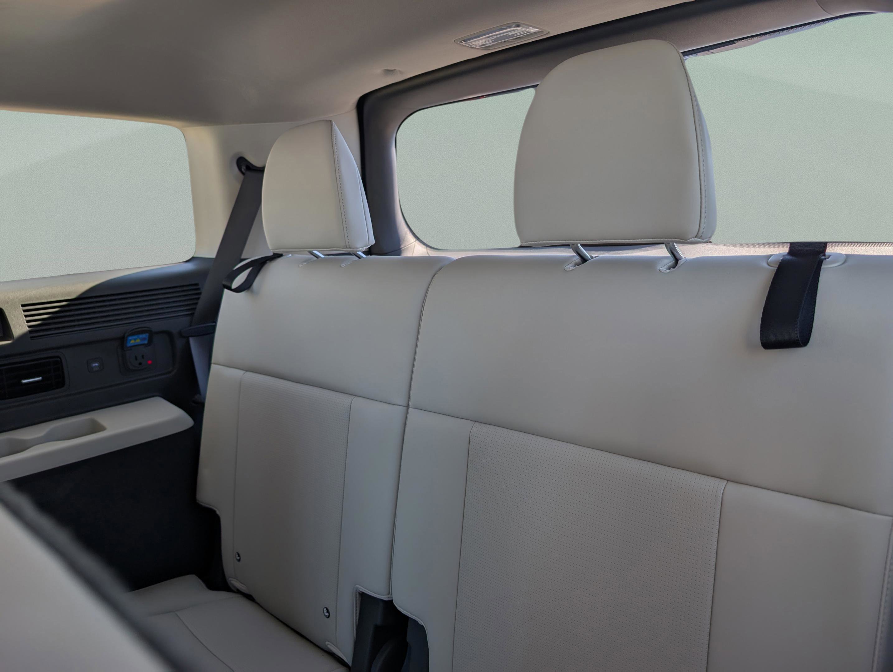 New 2026 Hyundai Santa Fe Calligraphy AWD/4WD image 19