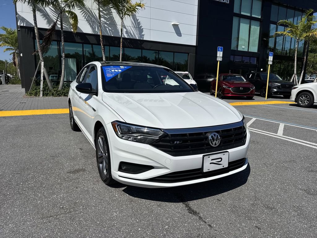 Used 2019 Volkswagen Jetta R-Line w/ R-Line Cold Weather Package image 8