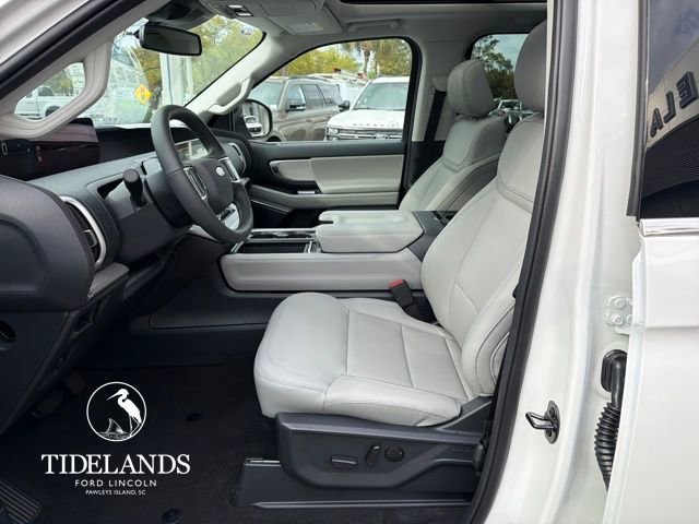 New 2026 Ford Expedition Max Active image 10