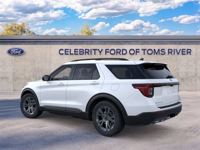 Used 2026 Ford Explorer Active w/ Active Comfort Package AWD/4WD image 4