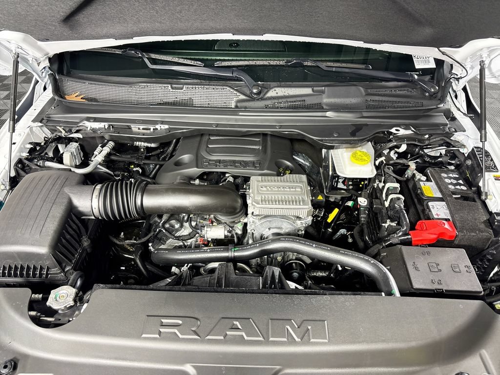 New 2026 RAM 1500 Laramie AWD/4WD image 22