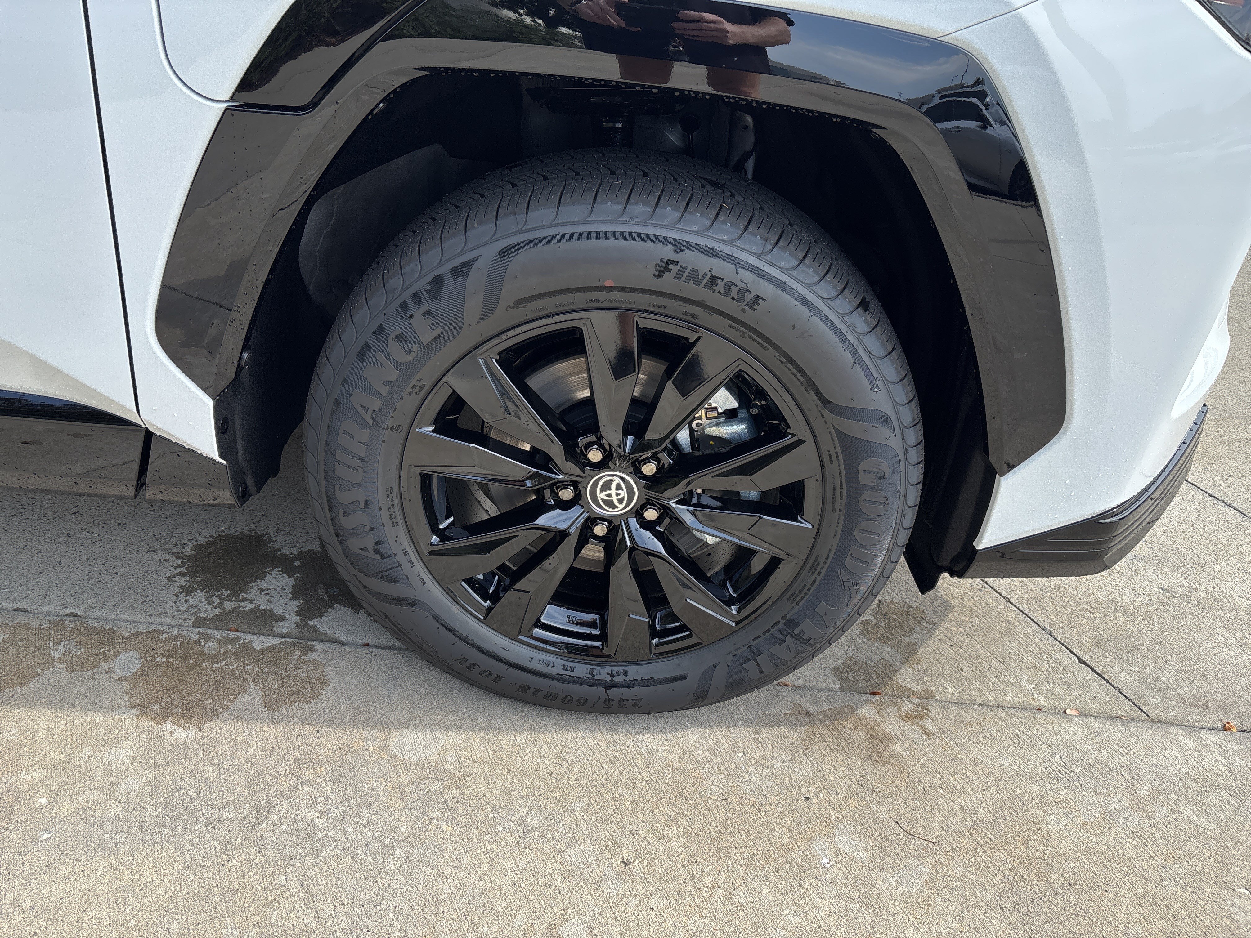 Used 2026 Toyota RAV4 SE AWD/4WD image 34