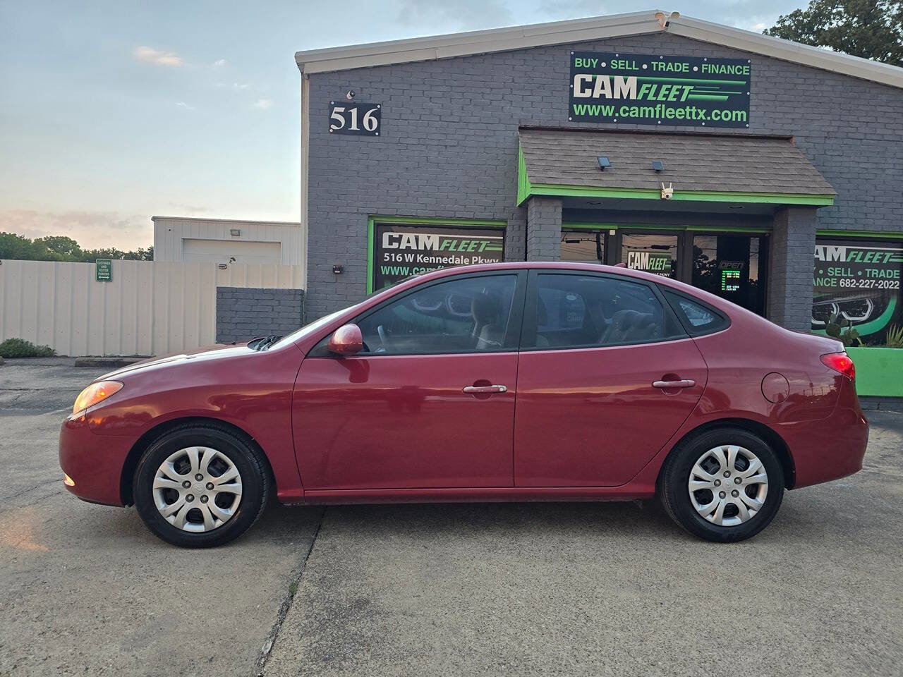 Used 2010 Hyundai Elantra GLS FWD image 7
