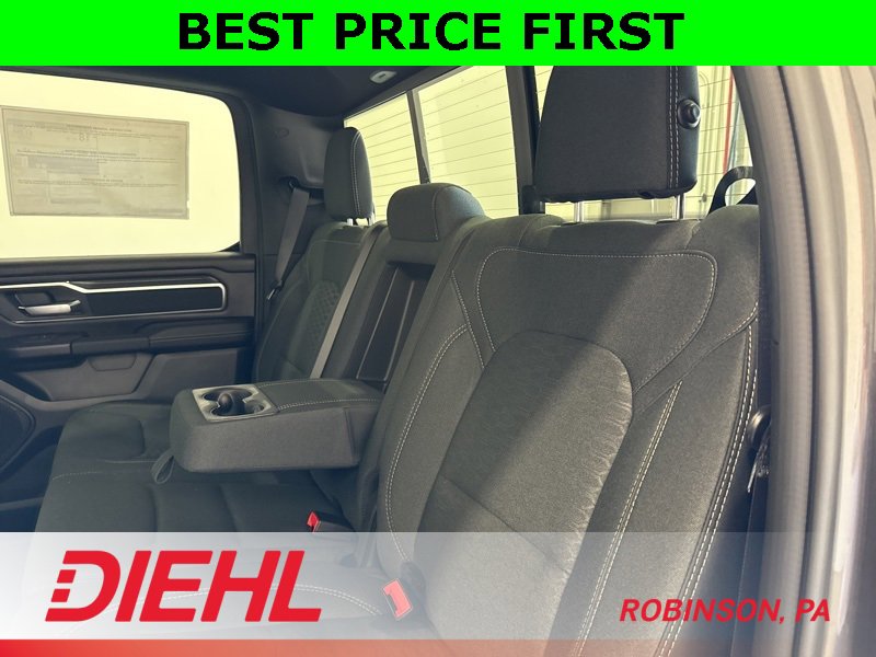 New 2026 RAM 1500 4x4 Crew Cab image 17