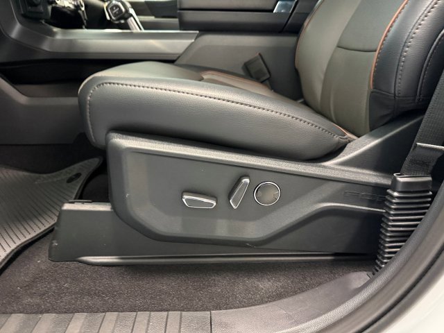 New 2026 Ford F150 Lariat w/ Equipment Group 502A High image 16