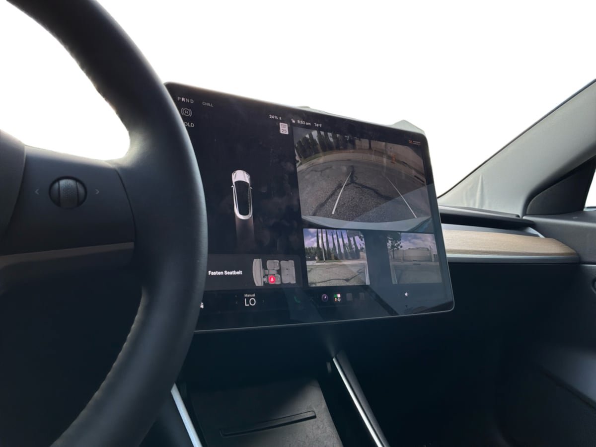 Used 2020 Tesla Model 3 Standard Range RWD image 13