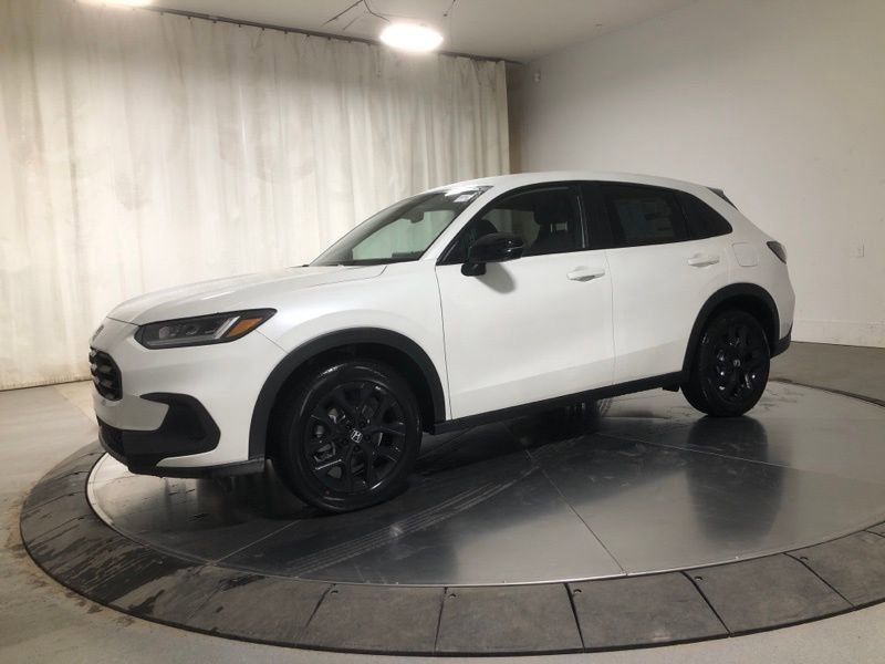Used 2025 Honda HR-V Sport image 4