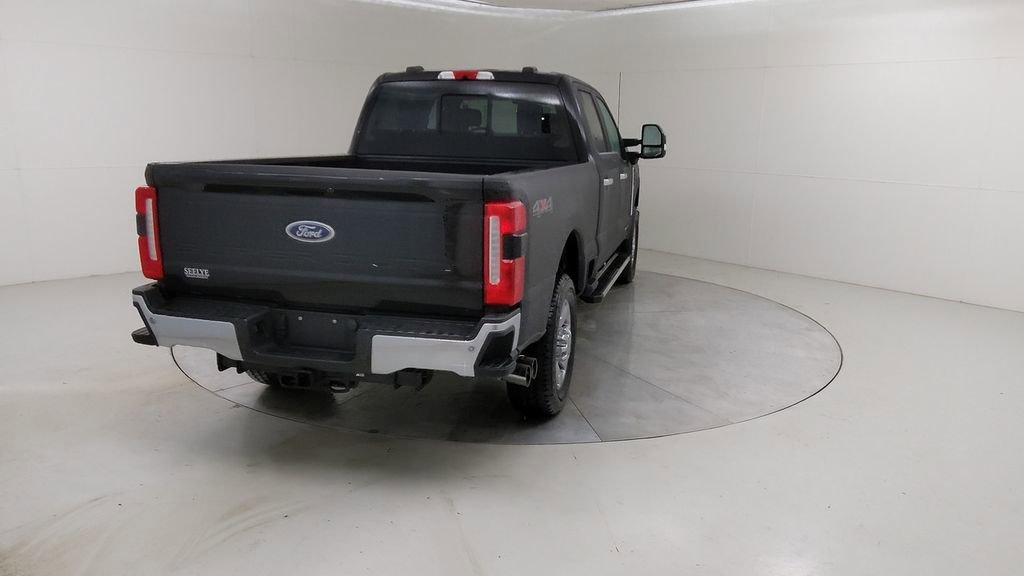 New 2026 Ford F350 Lariat w/ Lariat Premium Package image 16