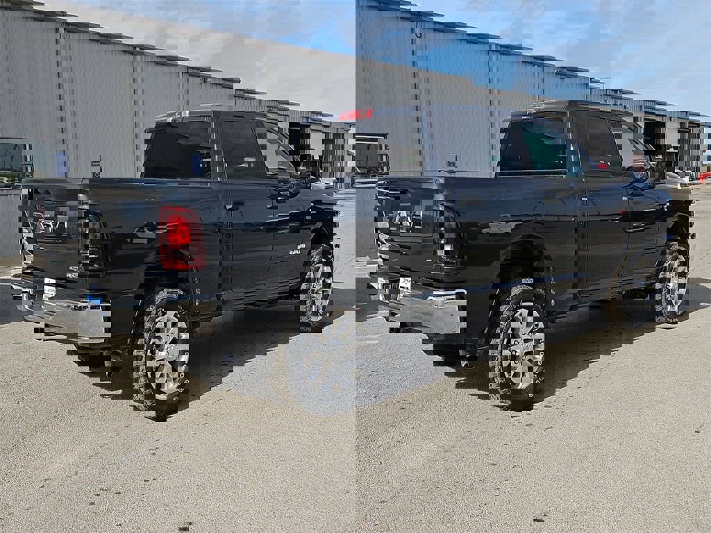 New 2026 RAM 2500 Lone Star image 7