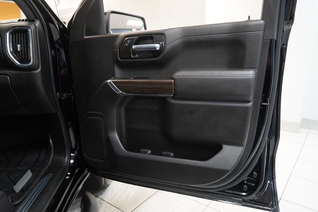 Used 2022 Chevrolet Silverado 1500 RST w/ Redline Edition image 25