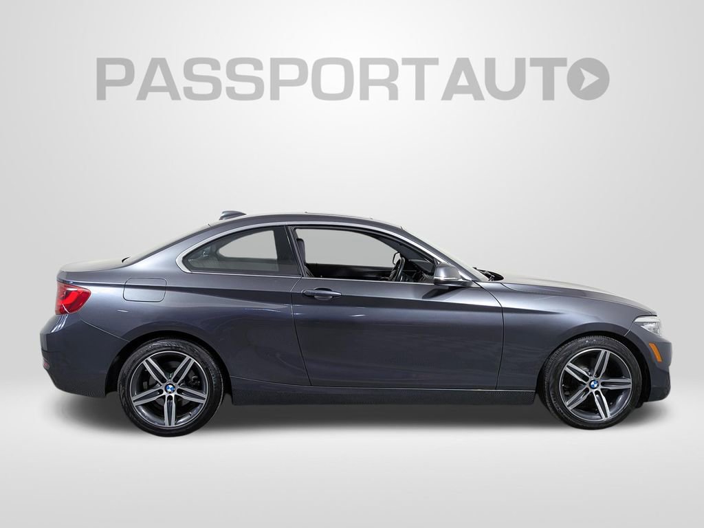 Used 2017 BMW 230i xDrive Coupe AWD/4WD image 8