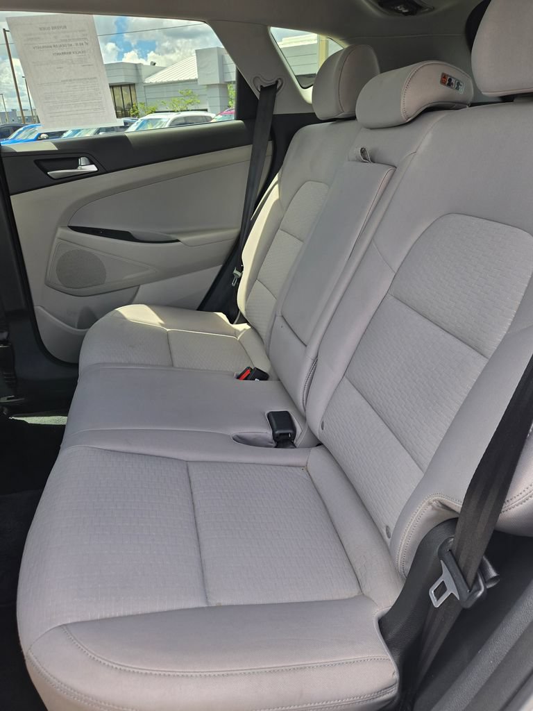 Used 2021 Hyundai Tucson SEL AWD/4WD image 38