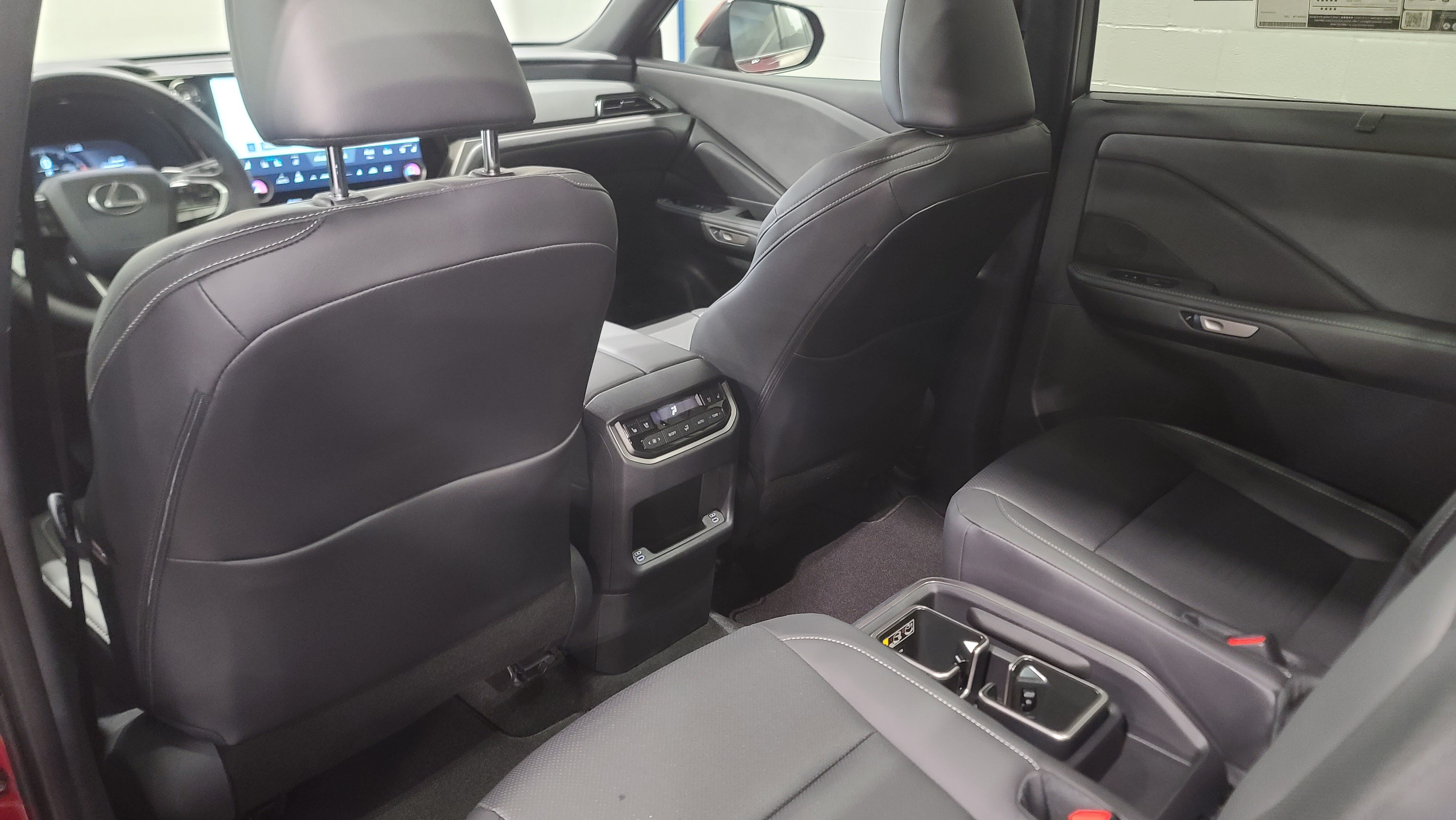 Certified 2026 Lexus TX 350 AWD w/ Technology Package image 34
