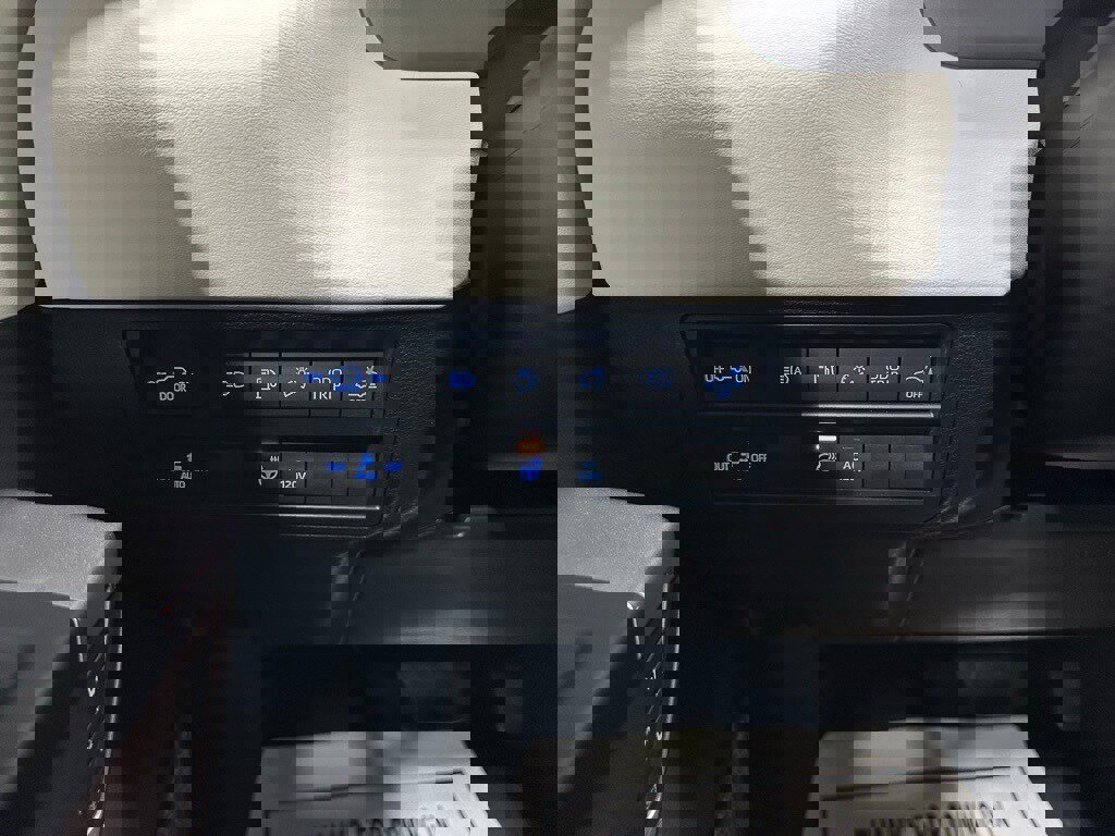 Used 2024 Toyota Sequoia Capstone image 18