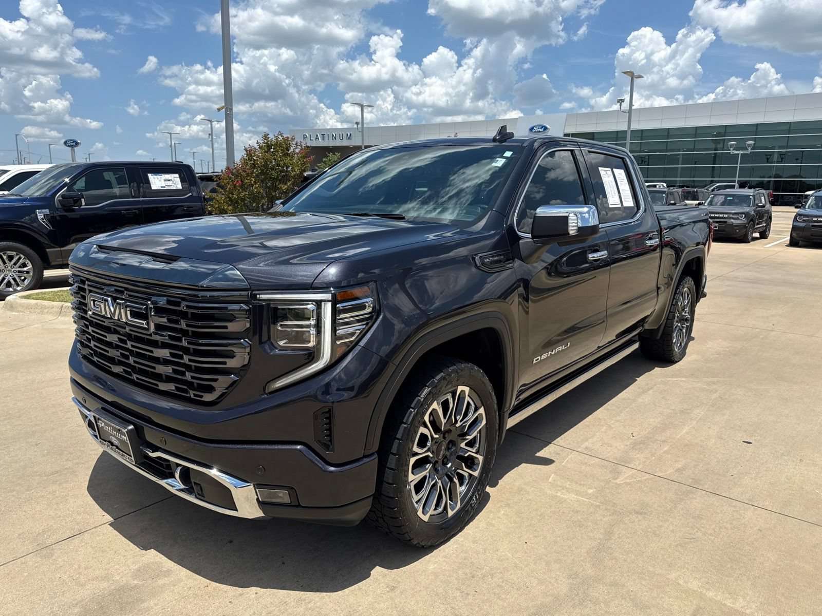 Used 2023 GMC Sierra 1500 Denali Ultimate AWD/4WD video 2