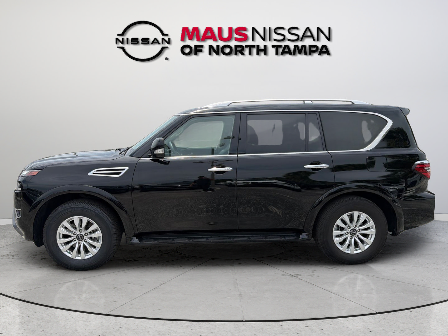 Certified 2024 Nissan Armada SV AWD/4WD image 5