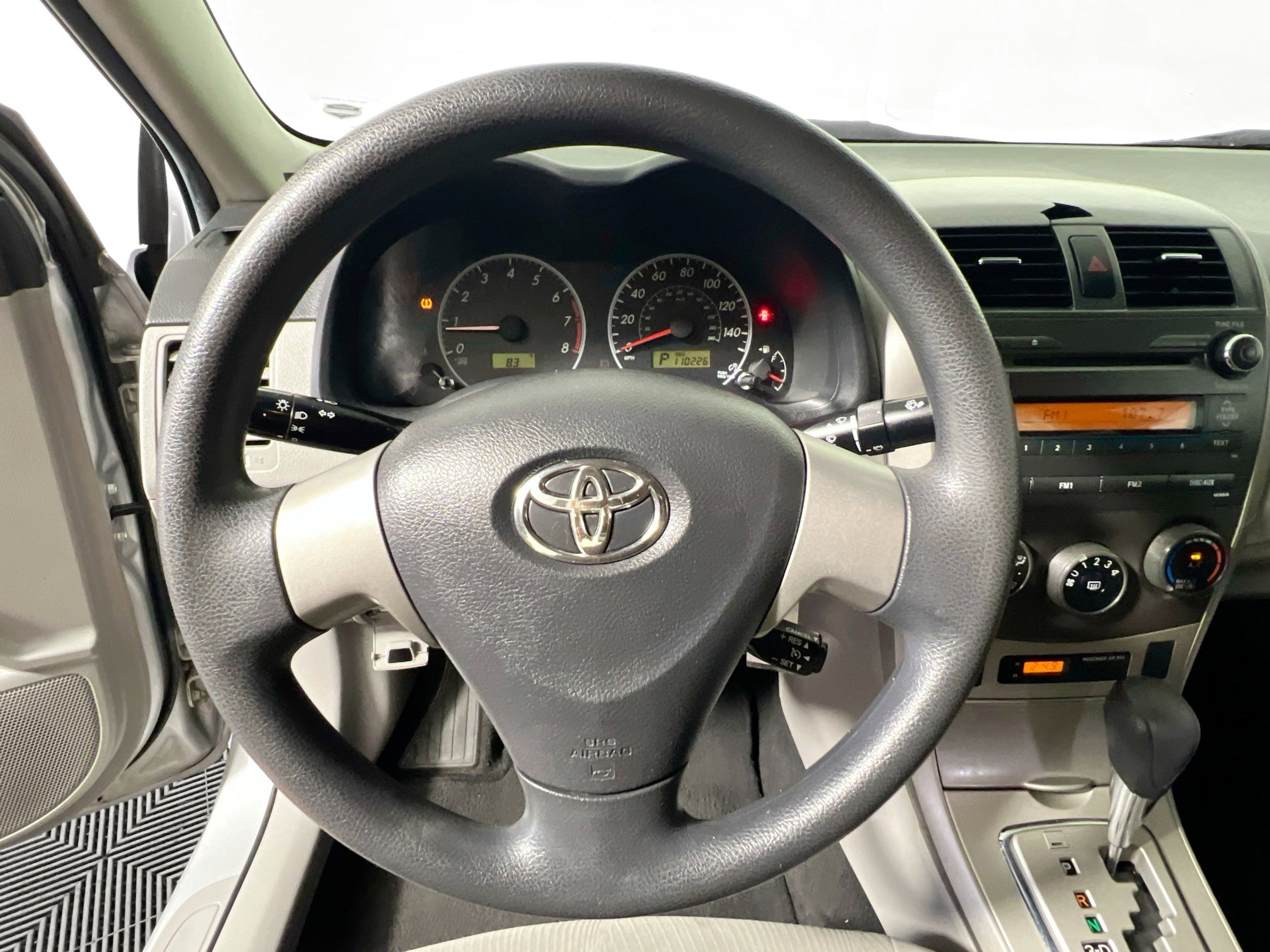Used 2011 Toyota Corolla LE image 17