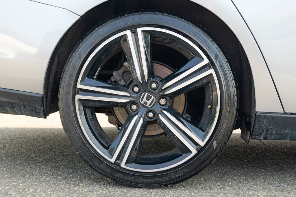 Used 2023 Honda Accord Sport image 13