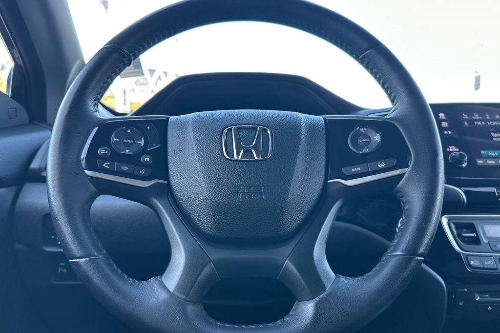 Used 2022 Honda Pilot Touring image 28