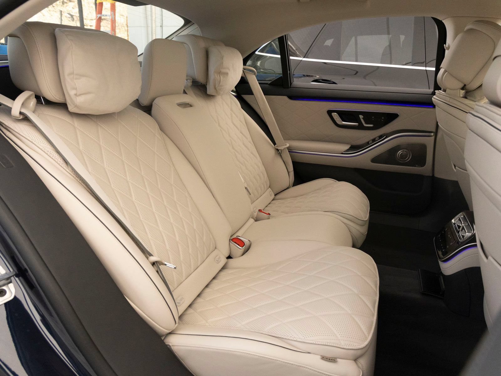 New 2026 Mercedes-Benz S 580 4MATIC Sedan image 23