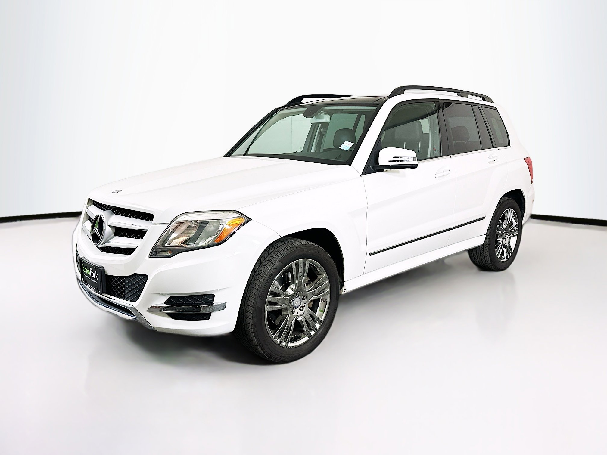Used 2015 Mercedes-Benz GLK 250 BlueTEC 4MATIC image 3