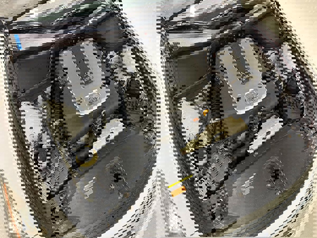 Used 2011 INFINITI G37 Sport image 3