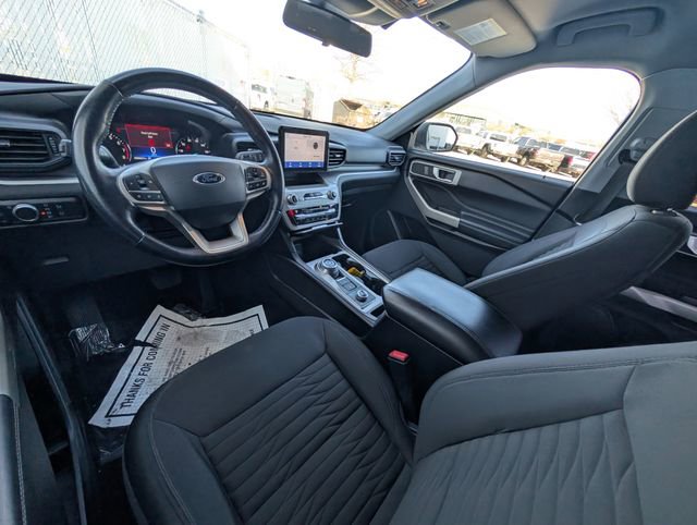 Used 2021 Ford Explorer XLT image 6