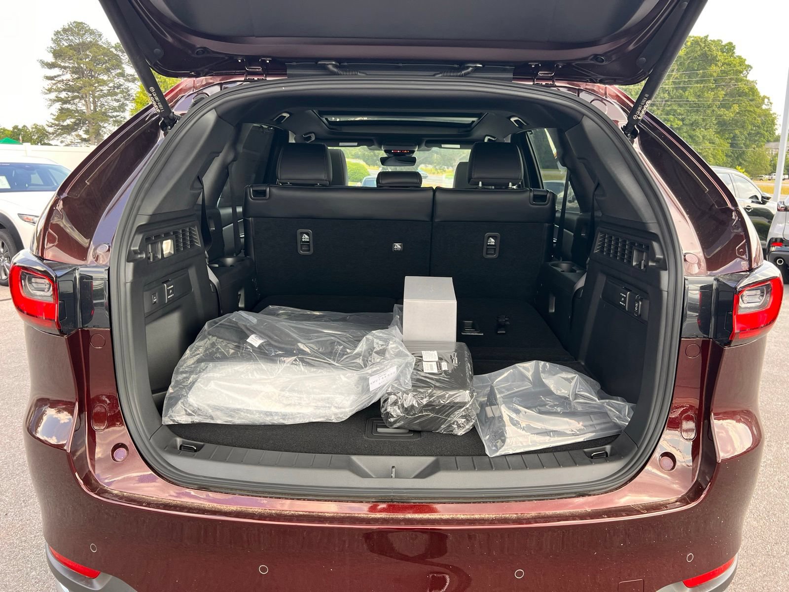 New 2026 MAZDA CX-90 Plug-In Hybrid w/ Premium Plus AWD/4WD image 32