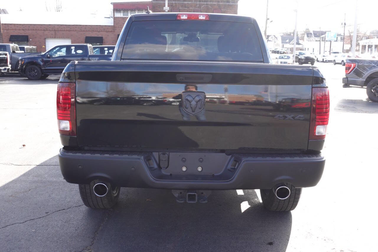 Used 2021 RAM 1500 Classic Warlock image 9