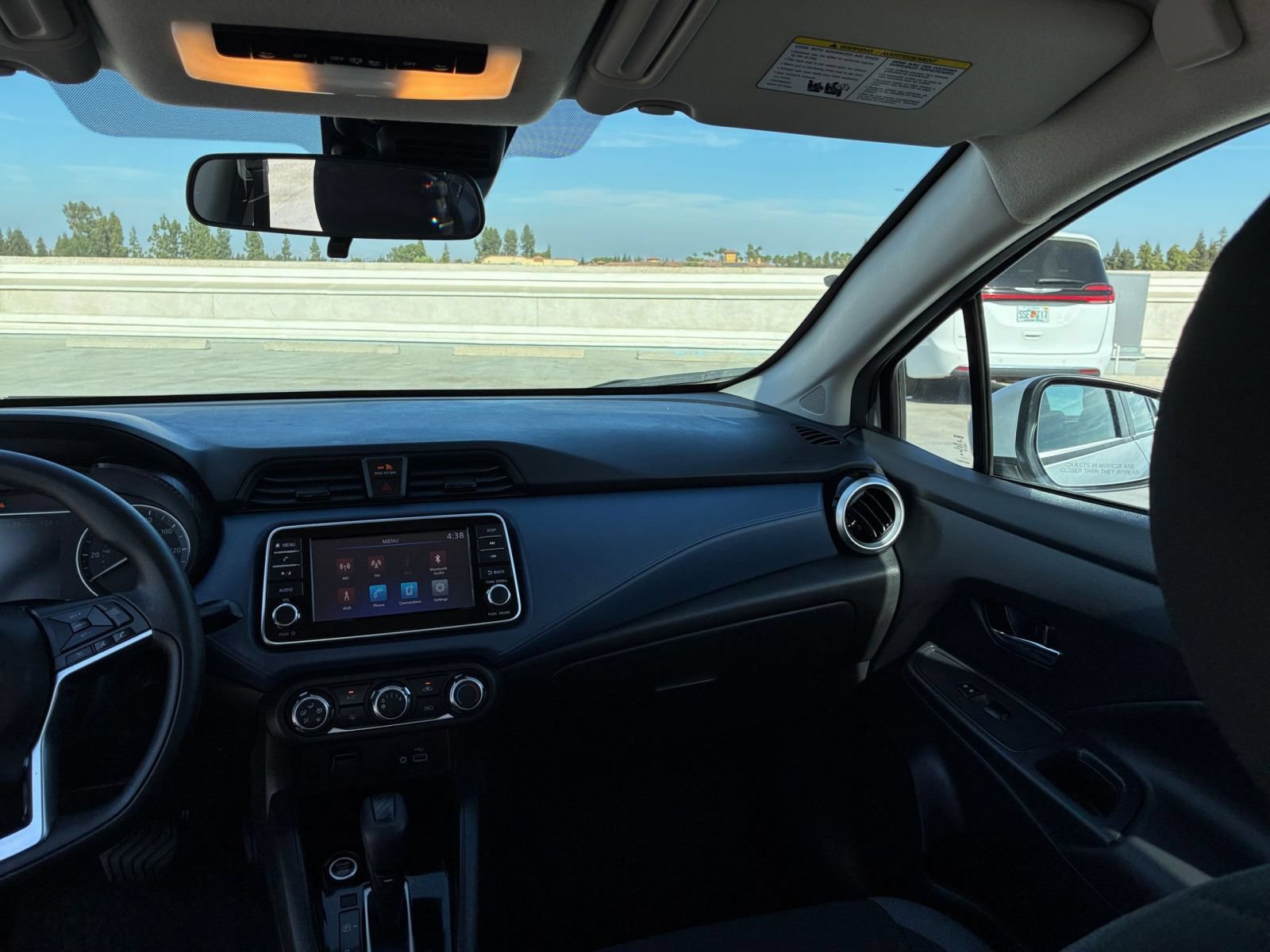 Used 2025 Nissan Versa SV FWD image 32