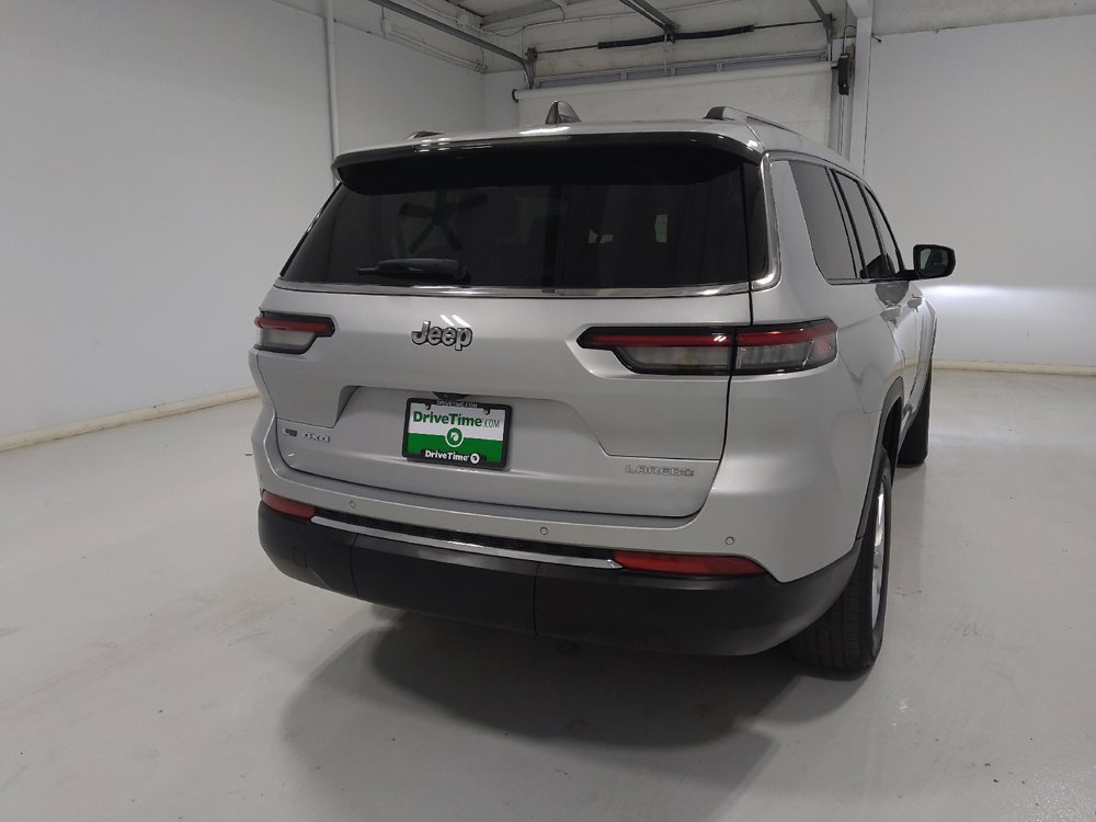 Used 2023 Jeep Grand Cherokee L Laredo AWD/4WD image 7