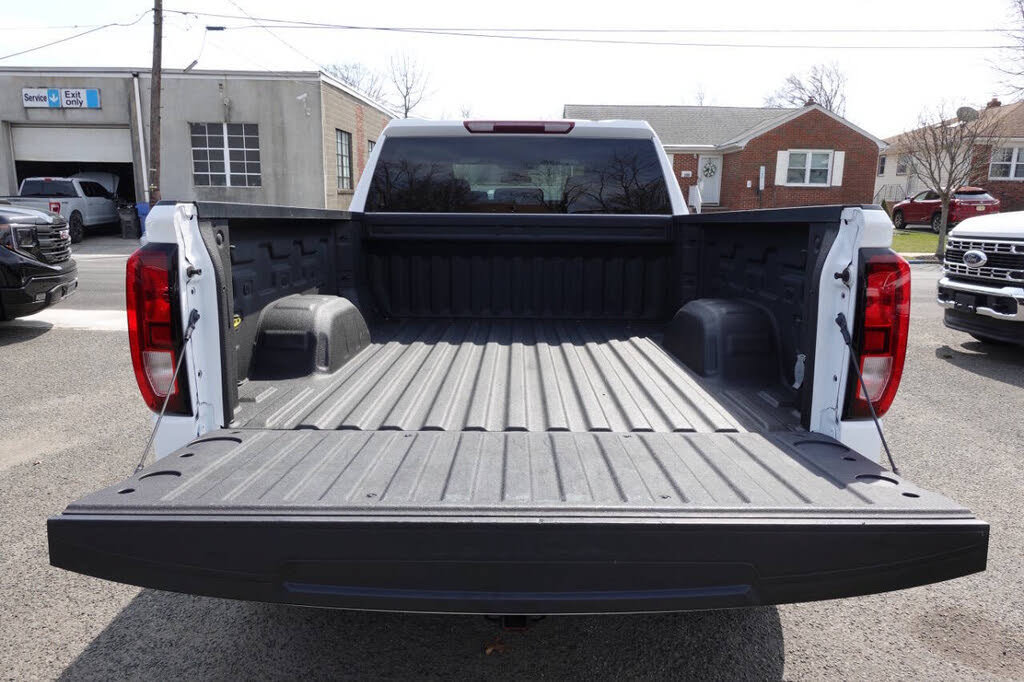 Used 2023 GMC Sierra 1500 Pro w/ Graphite Edition AWD/4WD image 27