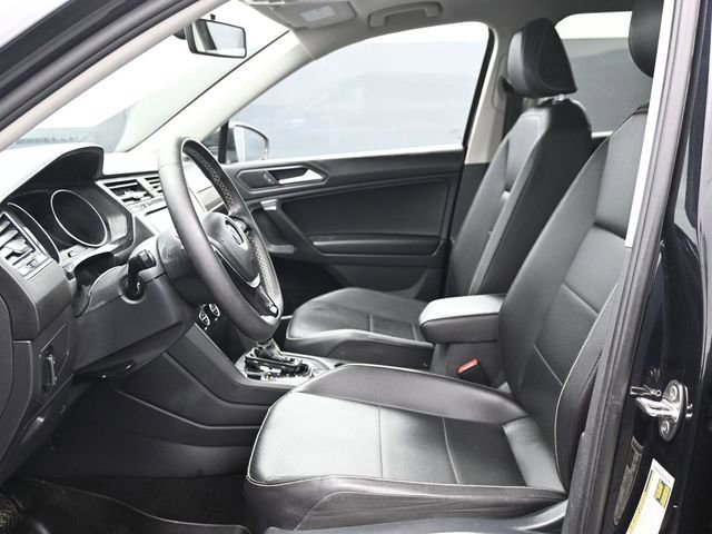Used 2021 Volkswagen Tiguan SE AWD/4WD image 6