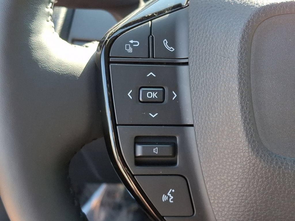 Certified 2024 Toyota Prius XLE AWD/4WD image 25