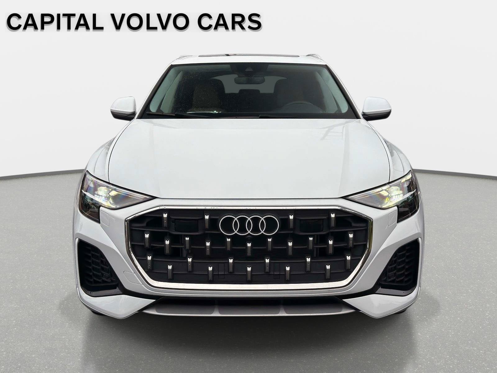 Used 2025 Audi Q8 Premium Plus AWD/4WD image 2