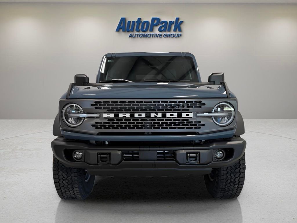 New 2025 Ford Bronco Badlands w/ Sasquatch Package AWD/4WD image 2