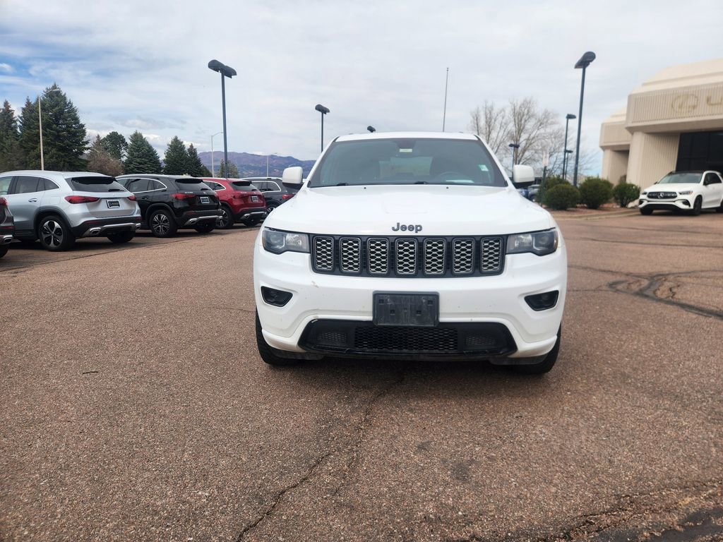 Used 2019 Jeep Grand Cherokee Altitude image 8