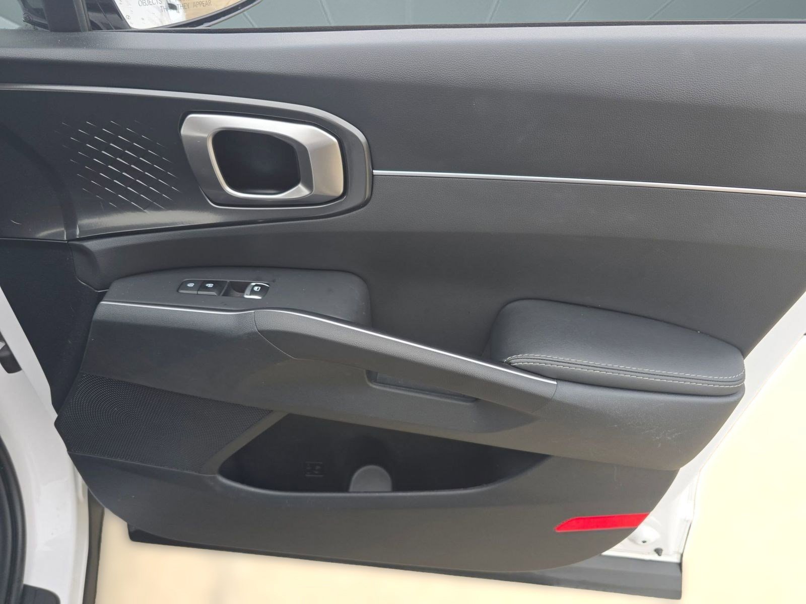 Used 2023 Kia Sorento S w/ Panoramic Sunroof Package image 20