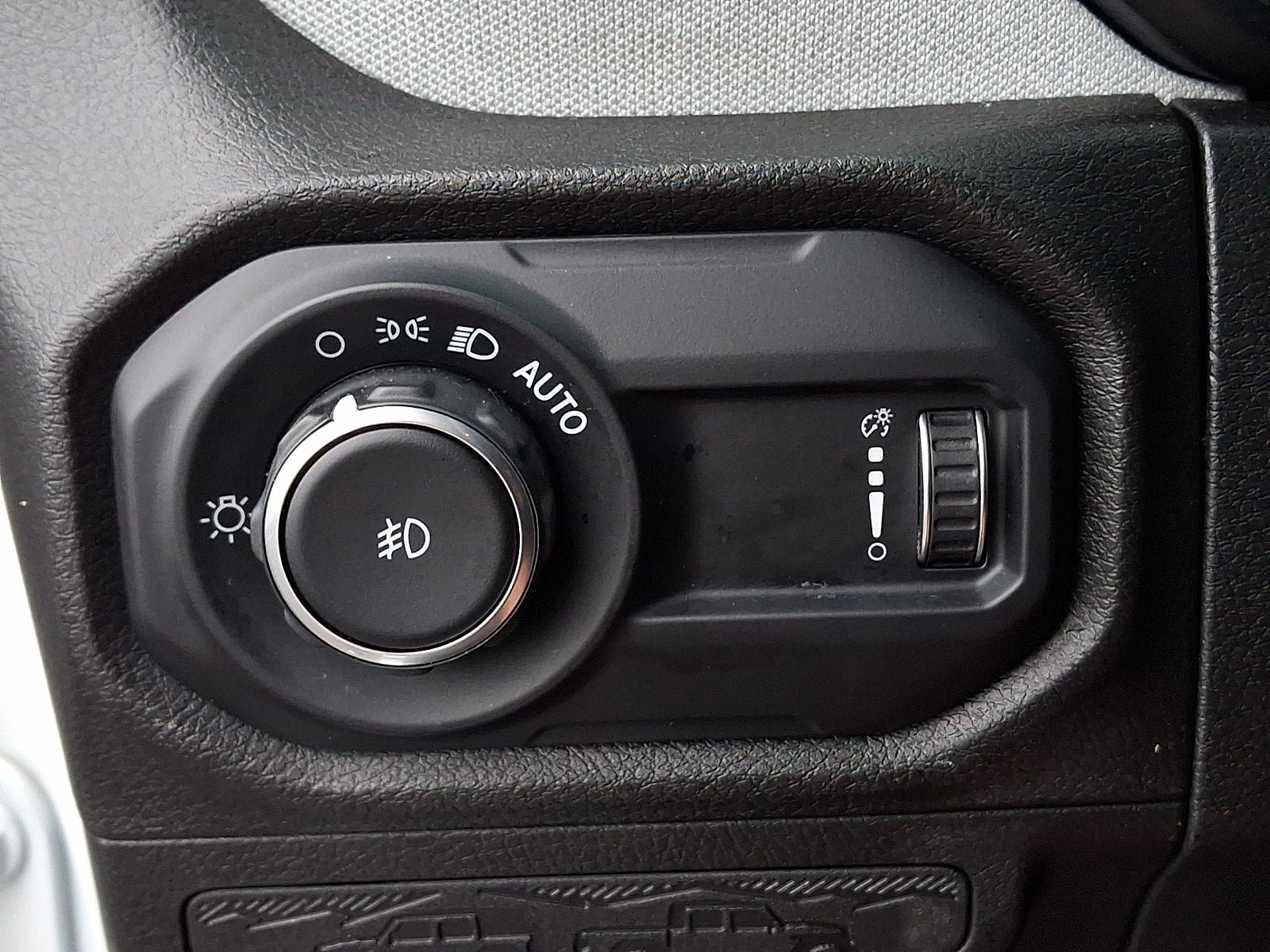 Used 2024 Jeep Wrangler Unlimited Sport AWD/4WD image 26