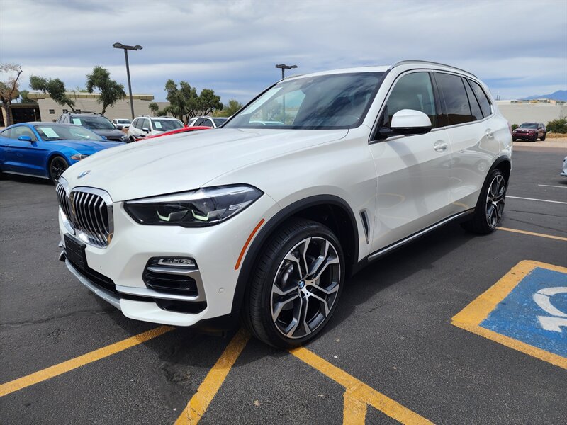 Used 2021 BMW X5 xDrive40i w/ Convenience Package AWD/4WD image 7