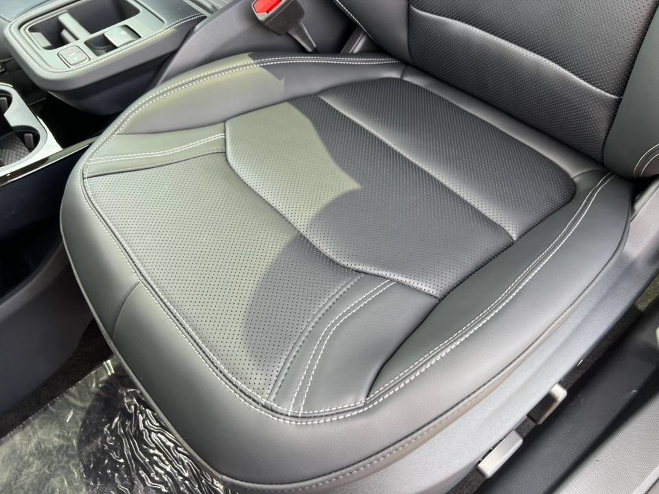 New 2026 Ford Mustang Mach-E Premium AWD/4WD image 11