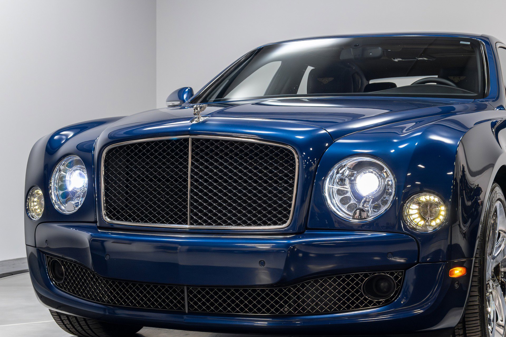 Used 2016 Bentley Mulsanne Speed image 87