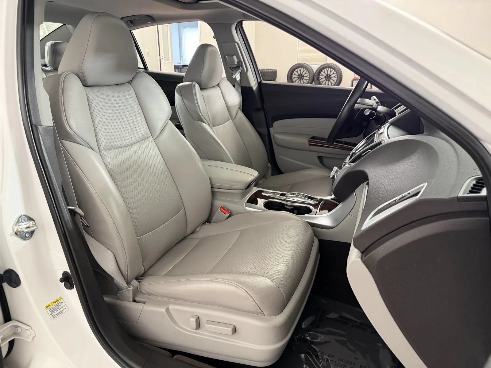 Used 2015 Acura TLX w/ Advance Package FWD image 38