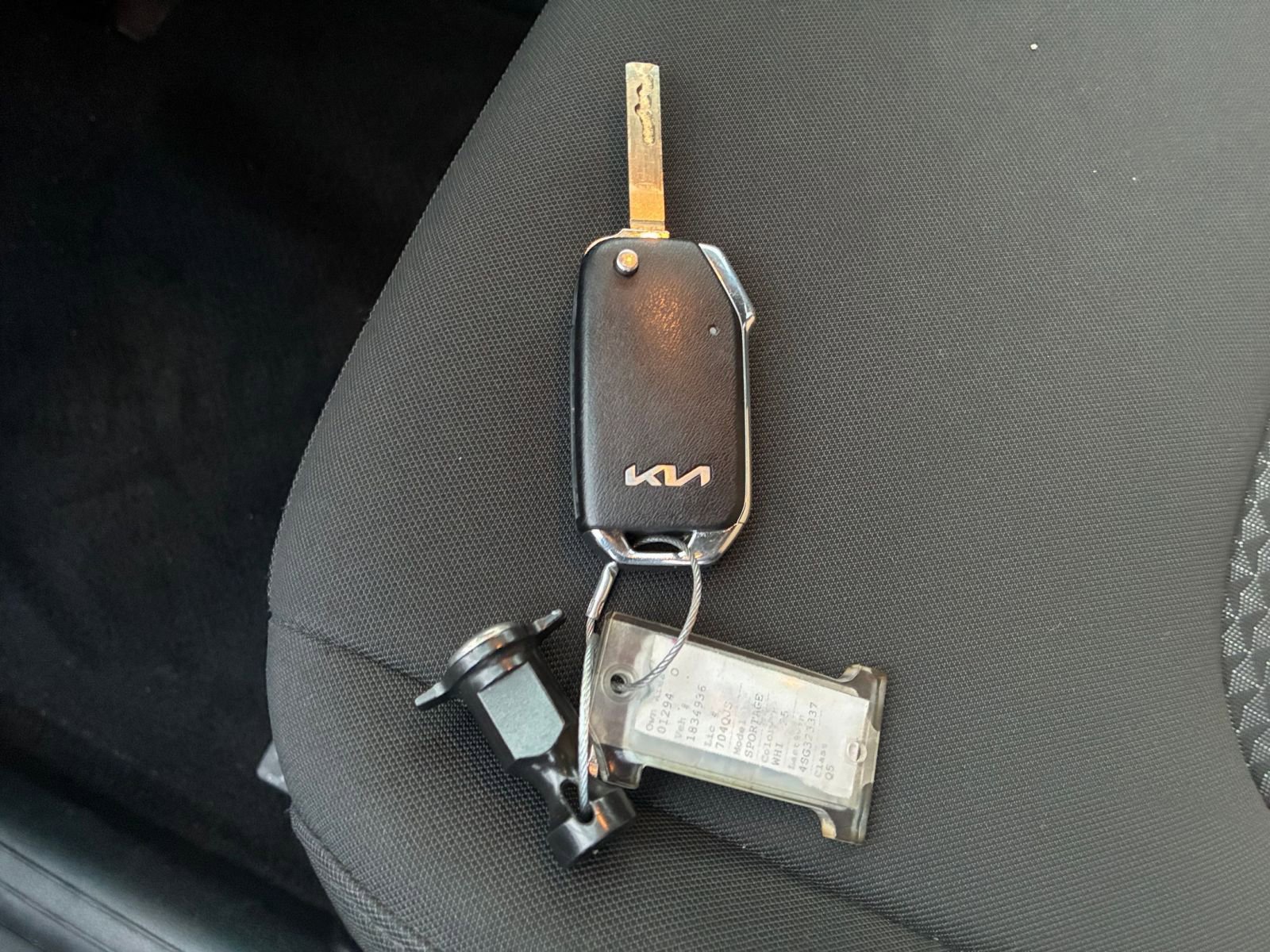 Used 2025 Kia Sportage LX image 21