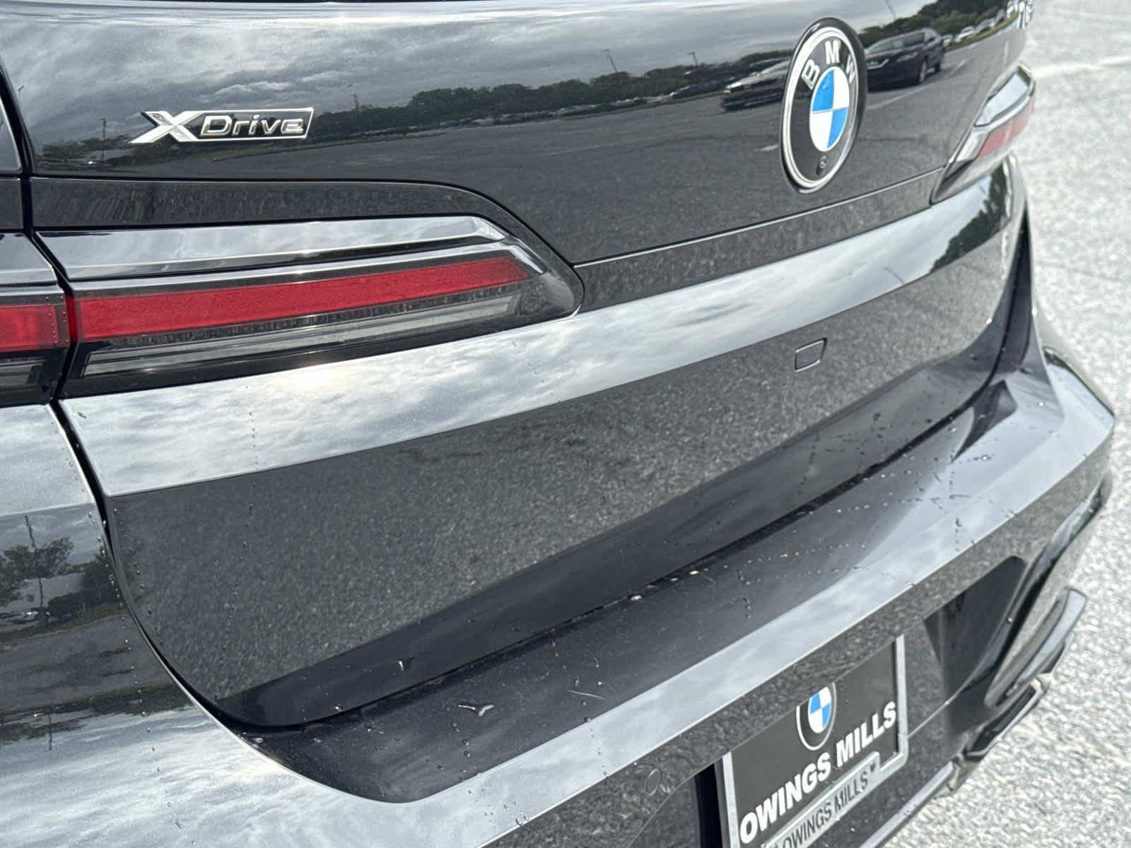 Used 2026 BMW 760i xDrive w/ Executive Package AWD/4WD image 21