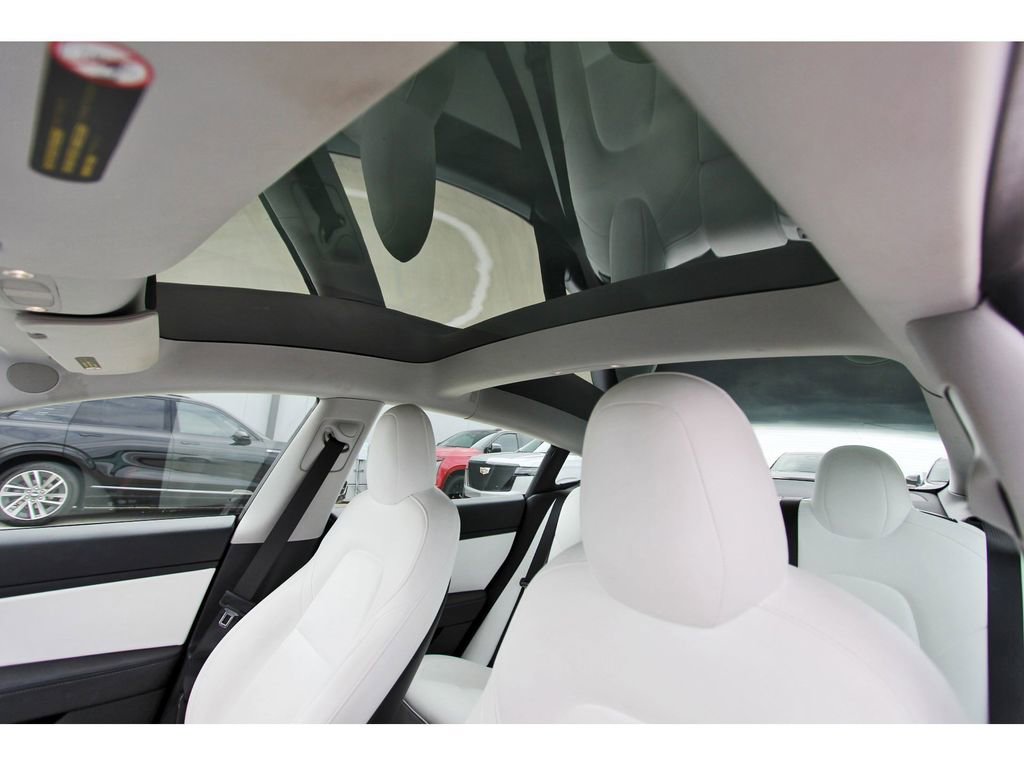 Used 2021 Tesla Model 3 Long Range AWD/4WD image 22