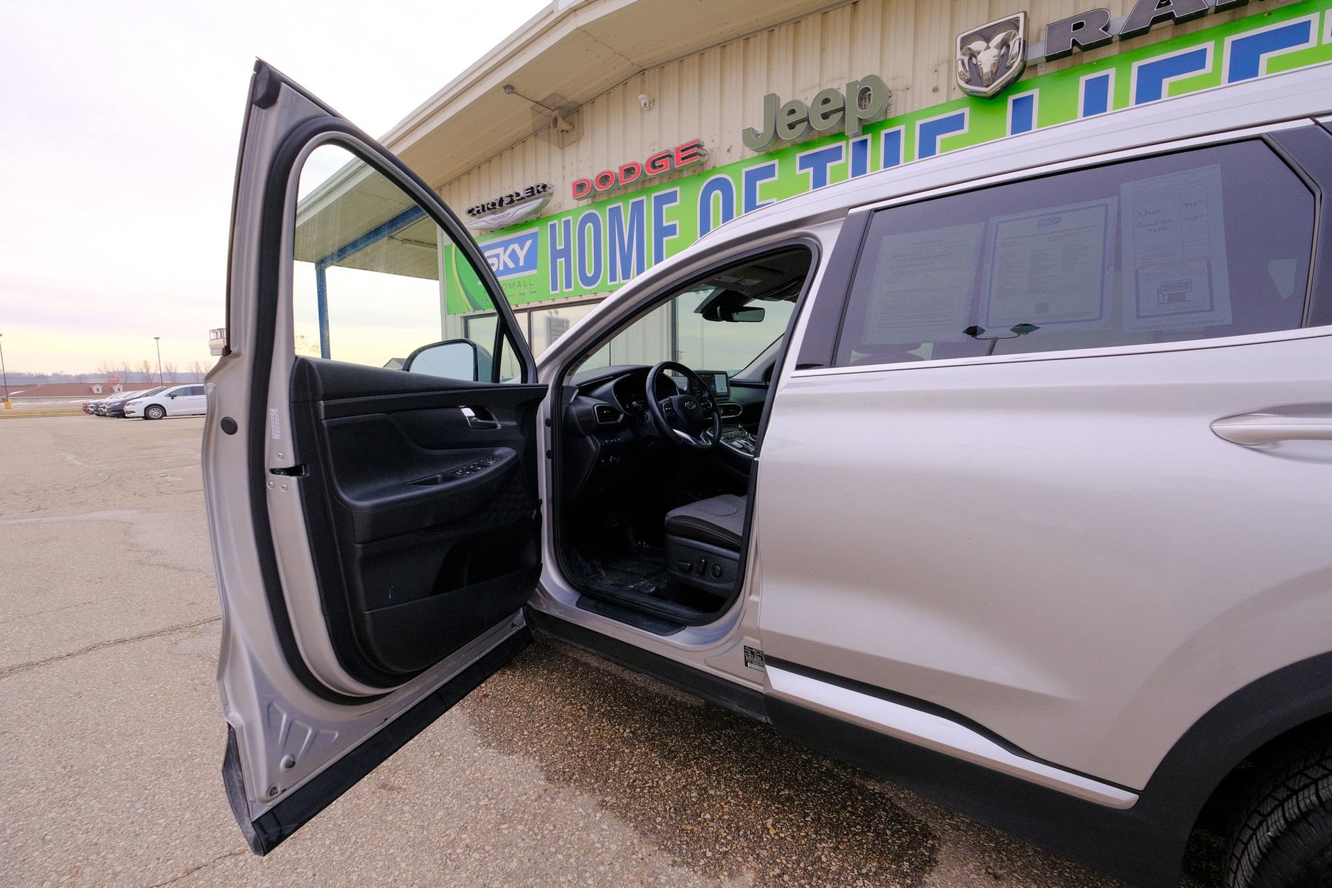 Used 2023 Hyundai Santa Fe SEL Convenience image 23