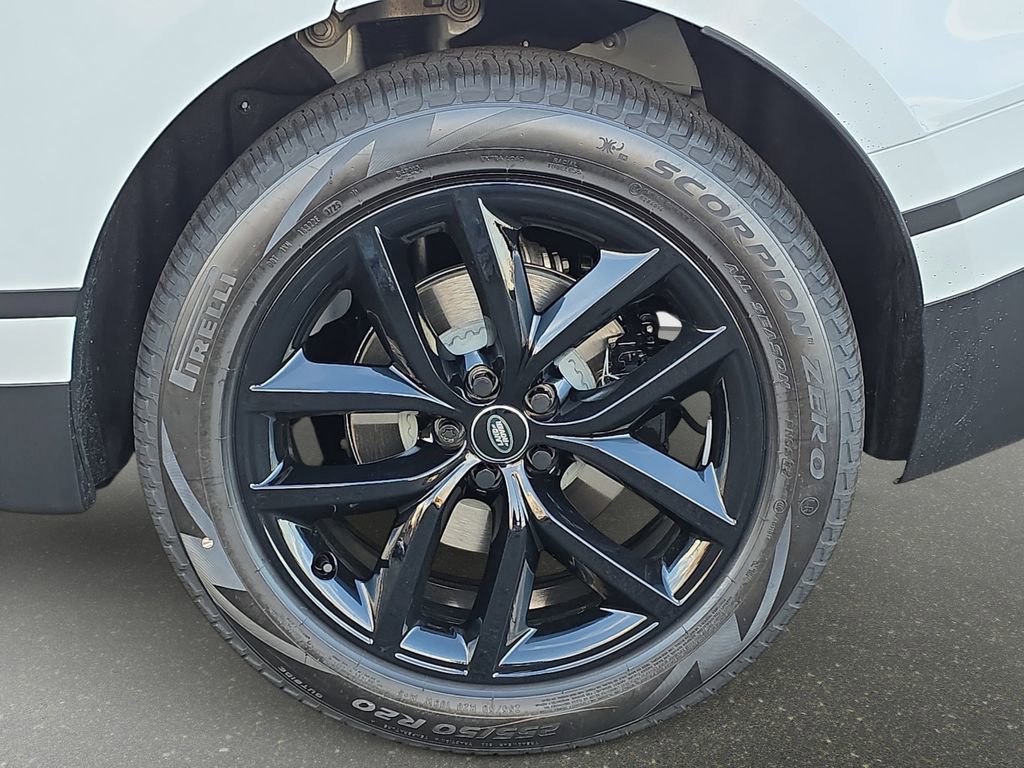 New 2026 Land Rover Range Rover Velar S image 35