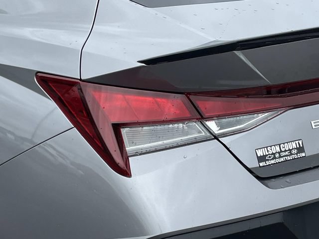 Certified 2025 Hyundai Elantra Sport FWD image 10